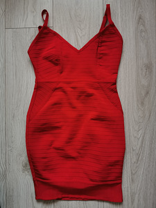 Kleit XS Pretty little thing (2 foto / 2)