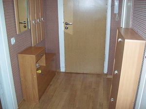 Сдам 1комнатную квартиру на 2 этаже меблированную кавартир (10 foto / 10)