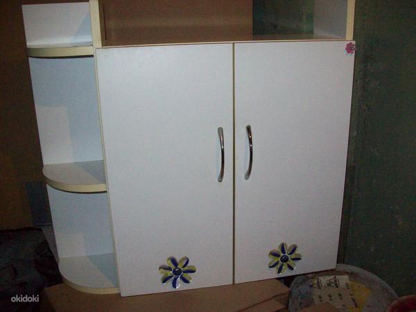 Настенный шкаф (фото #1)