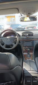 Mercedes-Benz E270 (3 foto / 12)