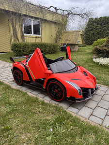 Laste elektriauto Lamborghini Veneno (10 foto / 10)
