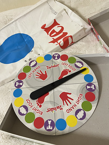 TWISTER mäng (2 foto / 3)