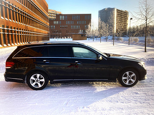 Mercedes-Benz E 220 2.1 R4 125kW FACELIFT (9 foto / 15)