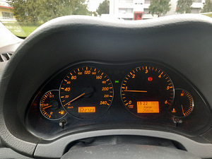 Müüa Toyota Avensis (9 foto / 14)