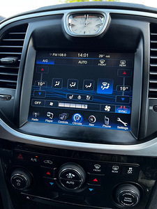 Lancia Thema 3.0 CRD 140kW (4 foto / 13)