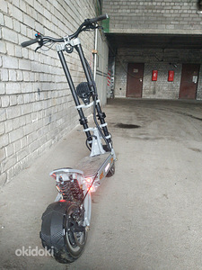 Vsett 11+ Elektritõukerattas (2 foto / 5)