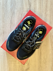 New Balance Arishi GoreTex naiste jooksujalatsid (2 foto / 6)
