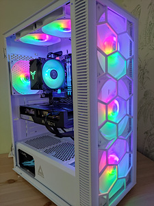 UUS! Mänguriarvuti RX 6600/RYZEN 5 5600/16GB DDR4/1TB SSD (1 foto / 5)