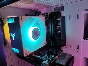 UUS! Mänguriarvuti RTX2060S/RYZEN5 4500/16GB DDR4/750GB SSD (2 foto / 5)