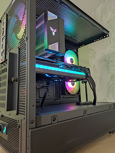 UUS!Mänguriarvuti RX 7800XT/i5-14400F/32GB DDR4/1TB SSD (5 foto / 9)