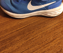 Кроссовки Nike 28 размера на продажу