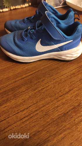 Кроссовки Nike 28 размера на продажу (фото #1)