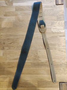 Fender Leather Road Worn Strap Must (2 foto / 8)
