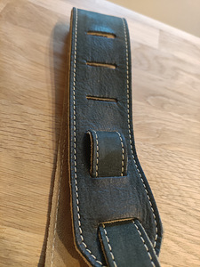 Fender Leather Road Worn Strap Must (8 foto / 8)