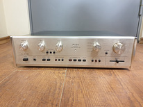 Accuphase E 203