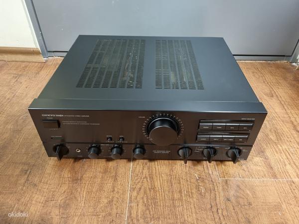 Onkyo A-8700 Integrated Stereo Amplifier (фото #2)