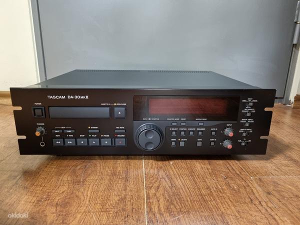 Tascam DA-30 MK II Digital Audio Tape Deck (foto #1)