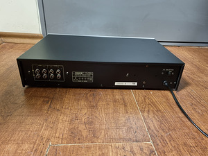 Fisher EQ-3000 10 Band Graphic Equalizer (3 foto / 3)