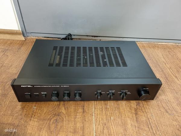 Rotel RA-820AX Stereo integrated amplifier (foto #2)