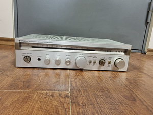 Hitachi SR-4010 AM/FM Stereo Receiver