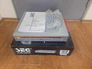 SEG DVR 24RW DVD/R (2 foto / 3)