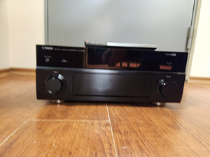 Yamaha RX-V2067 Audio Video Receiver (2 foto / 5)