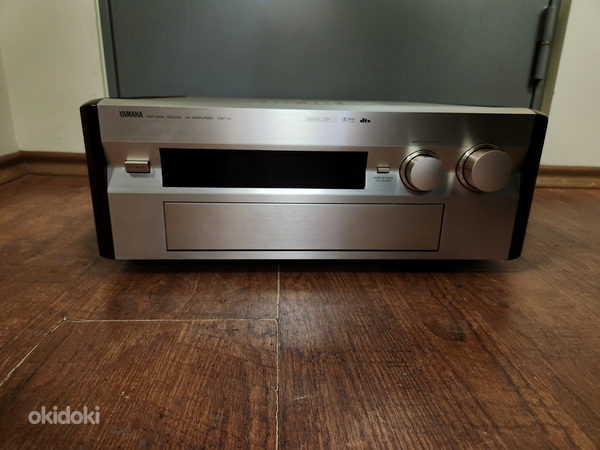 Yamaha DSP-A1 Surround Sound Processor/Amplifier 