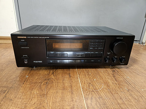Onkyo TX-SV424 Quartz Synthesized Tuner Amplifier  			