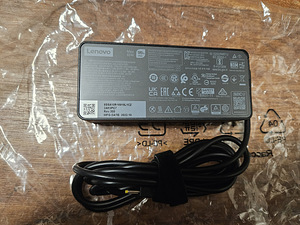 Lenovo USB-C laadija 65W uus (1 foto / 2)