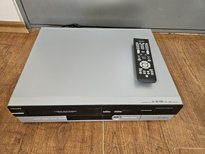 Philips DVDR3510 - DVD Recorder & VCR Combi (2 foto / 4)