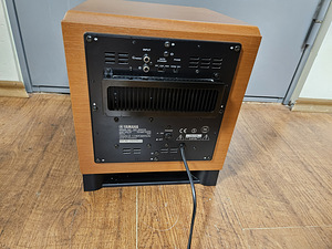 Yamaha YST-SW015 Active Subwoofer System (3 foto / 4)