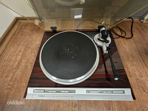 Pioneer PL-505 fully automatic direct drive turntable