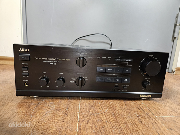 Akai AM-55 цифровой интегрированный усилитель