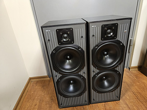 KEF C42 Hi-Fi Speaker (1 foto / 4)