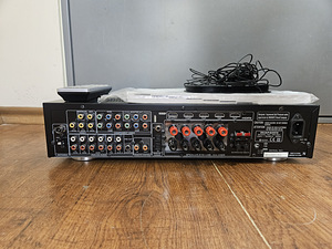 Обзор Slimline AV-ресивера Marantz NR1501 (3 фото из 3)