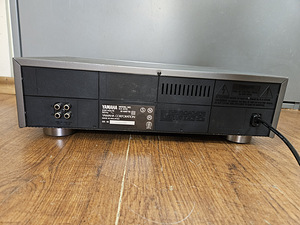 Yamaha RX-V670 Audio Video Receiver (3 фото из 4)