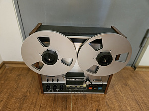 Стереофонический катушечный магнитофон TEAC A-3300SX (2 фото из 7)