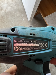 Makita akutrell (3 foto / 4)