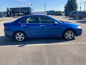 Honda Accord (5 foto / 7)