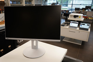 Fujitsu B27-9 TE FHD monitor (3 foto / 4)