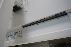 Fujitsu B27-9 TE FHD monitor (4 foto / 4)