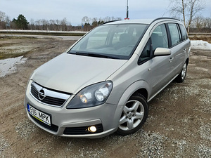 Opel Zafira B (1 foto / 5)
