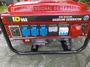 Elektri Generaator DW-8500W, 3KW, 230 V/380 V/12 V (UUS) (2 foto / 8)