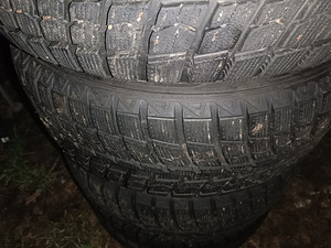 255/55R18 105T GREENMAX WINTER ICE I-15 NORDIC SUV (10 foto / 10)
