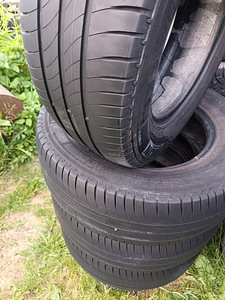 235/65 R16 C Michelin, Continental (1 foto / 7)