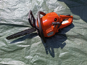 Mootorsaag HUSQVARNA 135 MARK II (3 foto / 5)