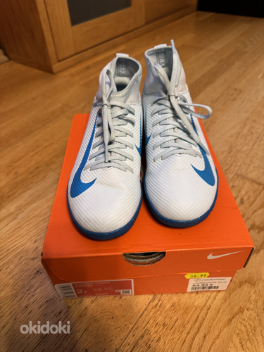Nike saali putsad s.33,5