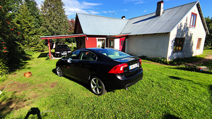 Volvo s60 d5 2011 (5 foto / 8)