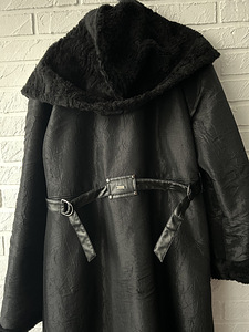 Bastion kevad/sügis karvase sisuga pikk must mantel, 42 XL (3 foto / 5)