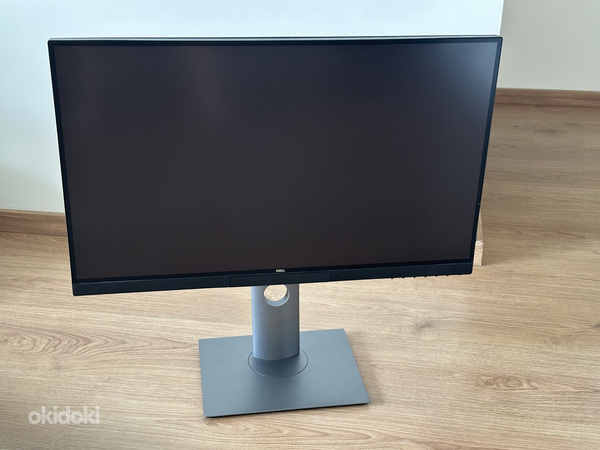 Профессиональный монитор Dell UP2720Q